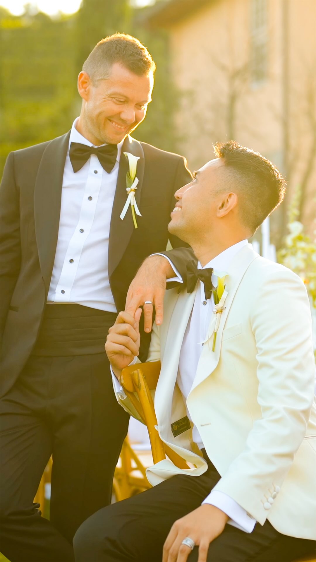You and me... nothing else matters!

Celebrant @cerimonie_laiche
Wedding Planner: @castellodimorcote_weddings
Photographer: @irenefucci
Sound: @irradia.ch
Groom: @drdanielniemiec @hafizzulhakim

#destinationwedding #videographer #weddingfilm #weddingvideography